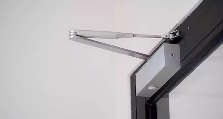 Screen Door Closer Repair in Rockledge, FL